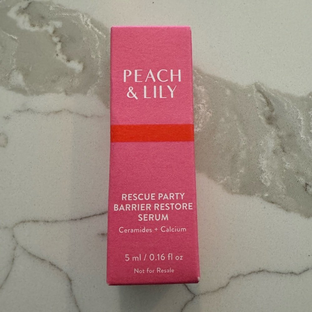 🌸5/$25🌸 Peach & Lily rescue party barrier restore serum